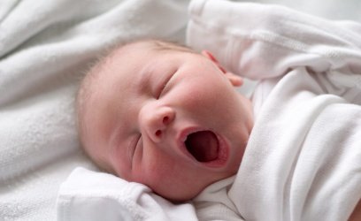 Baby Sleep Support: Swaddle Up!